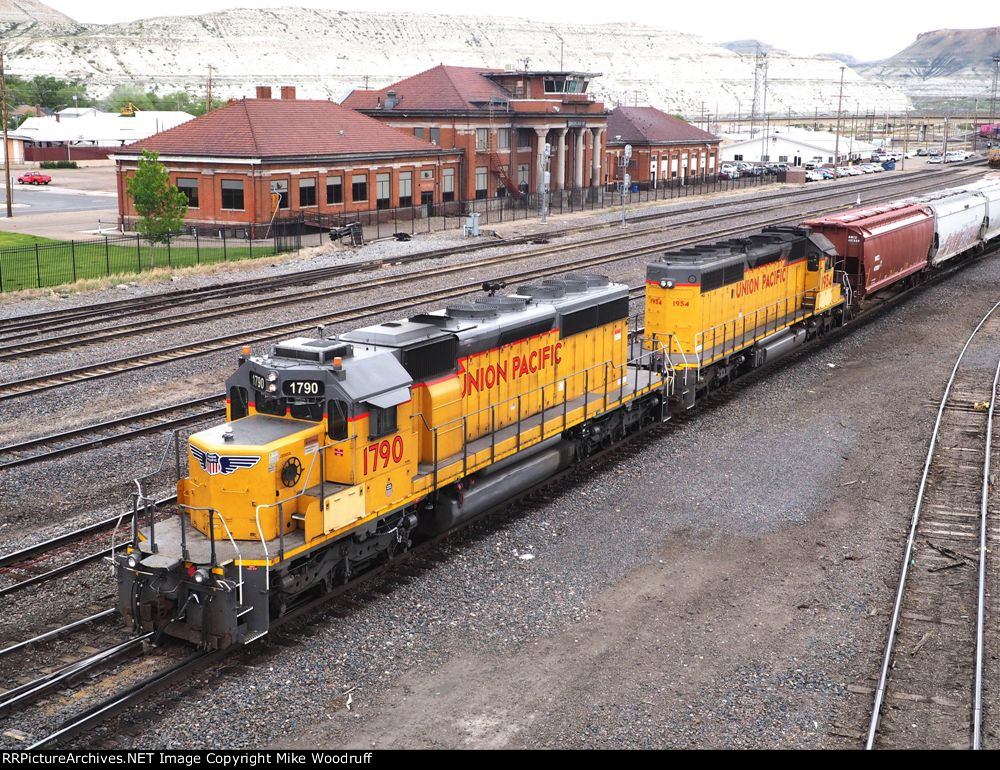 UP 1790